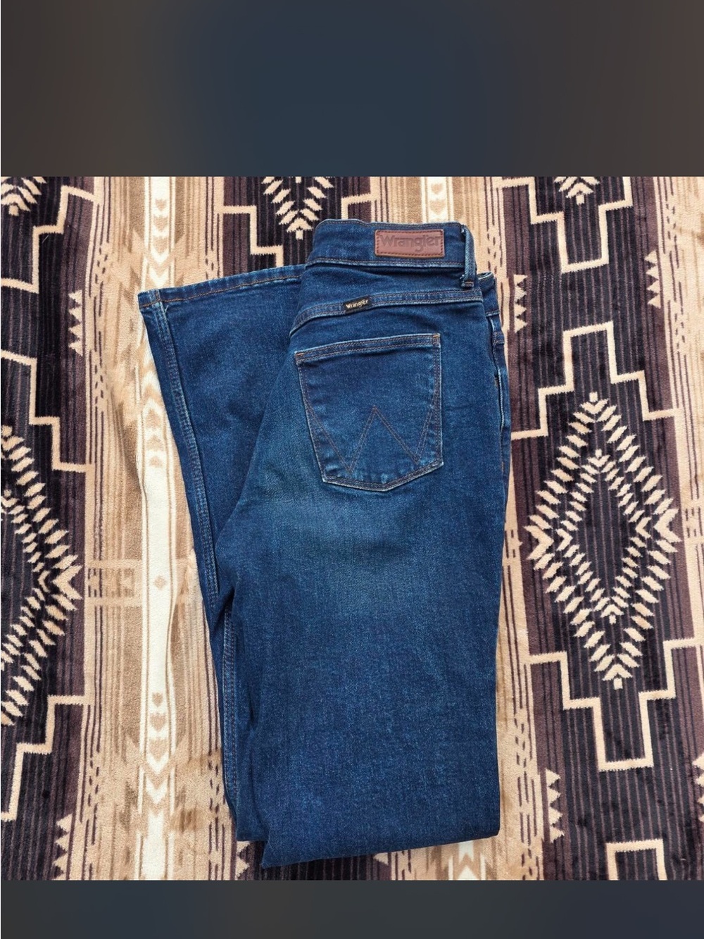 Wrangler Men’s Slim Straight Jeans in Dark Blue